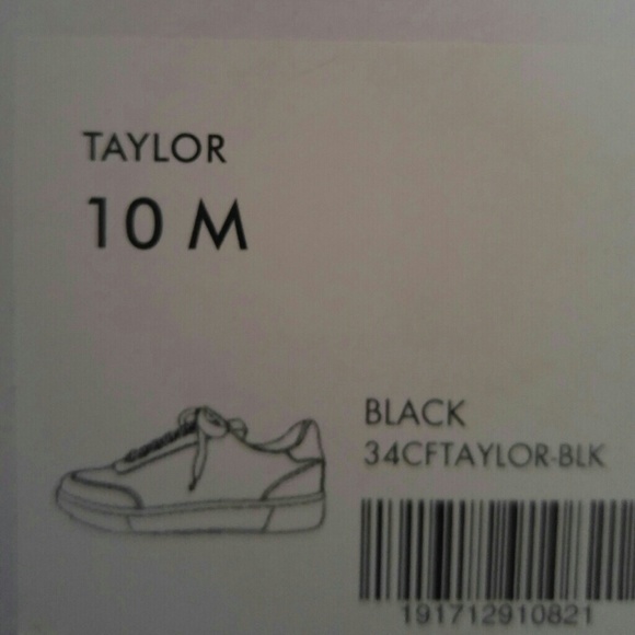 Shoes - Picture 7 of 8